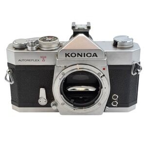 Konica Autoreflex T 35mm SLR Film Camera Body Silver Black Made in Japan 806749
